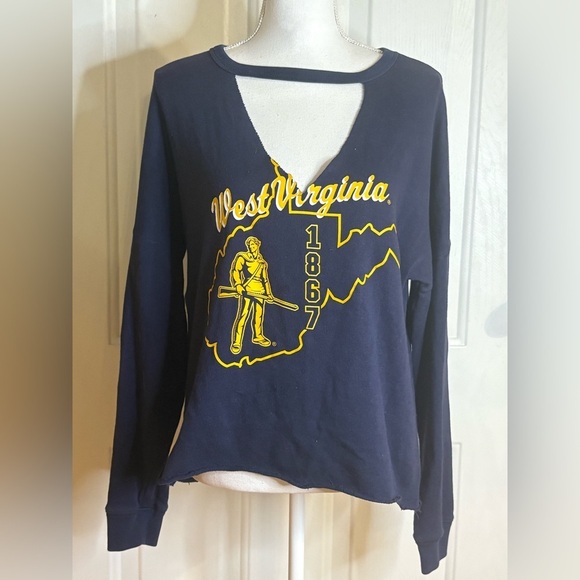 PINK Victoria's Secret Tops - PINK by Victoria’s Secret West Virginia Graphic Long Sleeve Sweatshirt size S